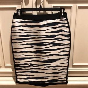NWT Ann Taylor Skirt Size 0P!!